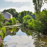 La Maison Muguet * Civray (Vienne)